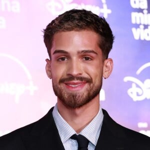 João Guilherme posa em evento de lançamento da série 'Amor da Minha Vida'