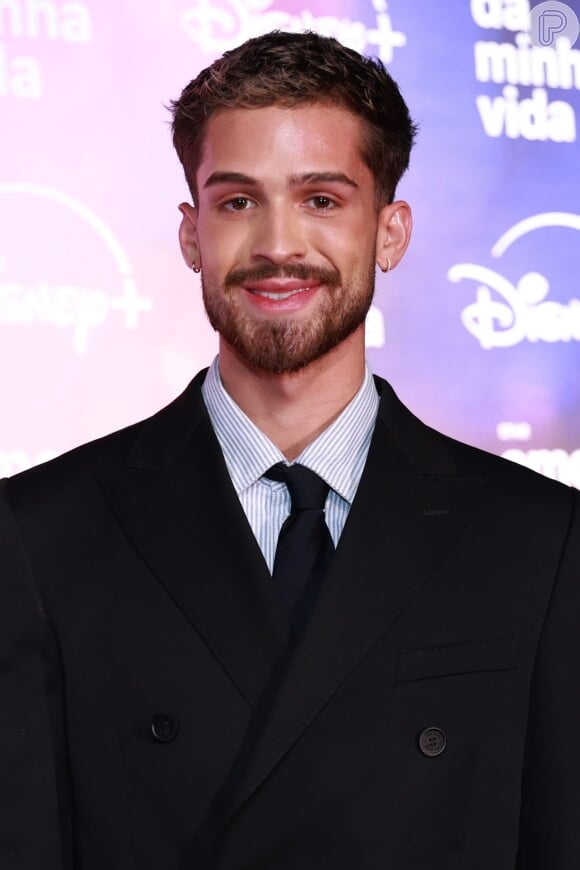 João Guilherme posa em evento de lançamento da série 'Amor da Minha Vida'