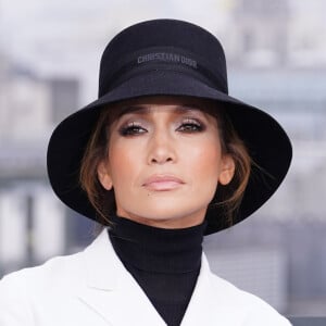 Rumor com Jennifer Lopez: enquanto alguns afirmam que 'ameaças massivas' de Diddy seriam o motivo, outros apontam que a causa seria um relatório do FBI