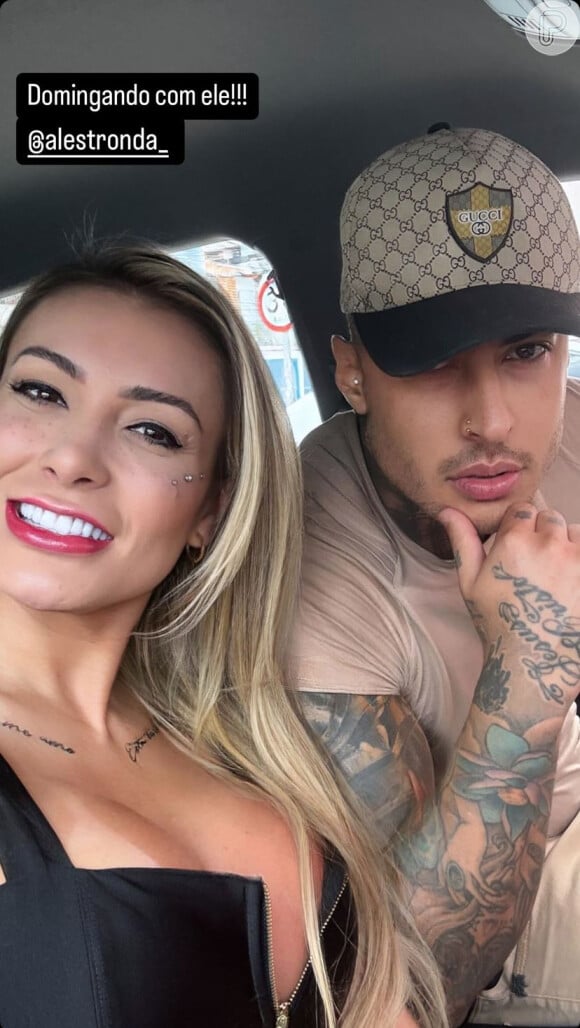 Andressa Urach reencontrou Ale Stronda neste domingo (17)