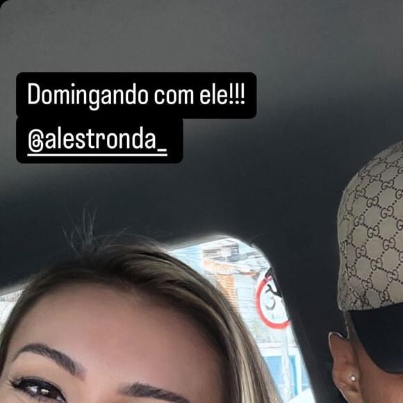 Andressa Urach reencontrou Ale Stronda neste domingo (17)