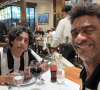 Hélio de la Peña prova da gastronomia da Argentina antes do jogo da Libertadores