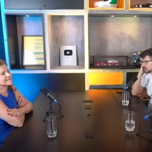 Betise Assumpção comenta sobre o papel fundamental de Galisteu à Senna.