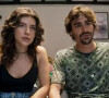 Em 'Mania de Você', Michele e Cristiano sofreram maus bocados. O rapaz foi preso aós cair em um novo golpe, e a mocinha voltou para o Brasil com a ajuda de Viola.