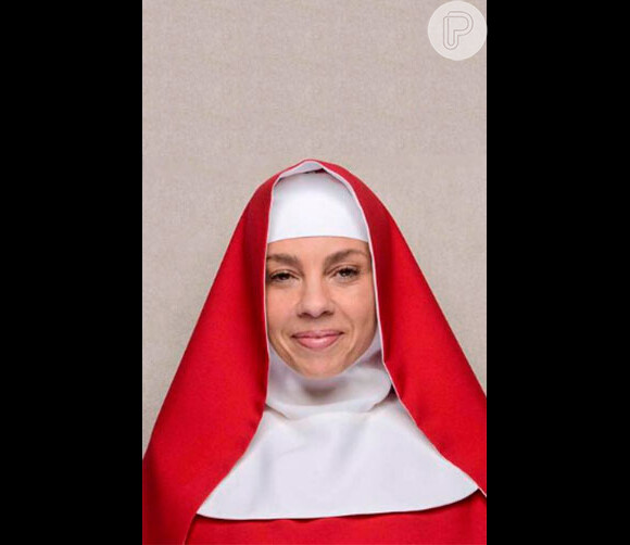Carla Marins vai interpretar a freira cafajeste Angélica na série 'As Canalhas', que estreia no canal pago GNT em maio de 2013
