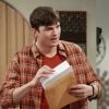Ashton Kutcher interpreta Walden Schimidt no seriado americano 'Two and a Half Men'