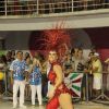 Viviane Araújo desfila como rainha de bateria da escola Boa Vista, em Vitória, no Espírito Santo