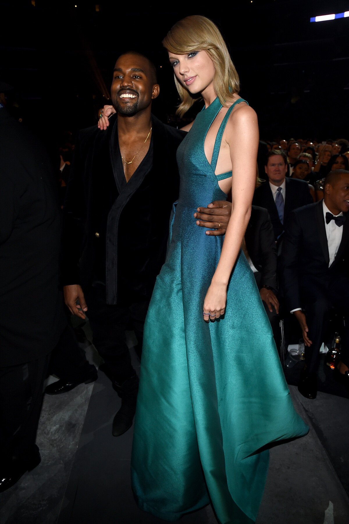 Foto: Taylor Swift e Kanye West posam juntos nos bastidores do Grammy ...