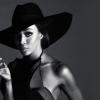 Naomi Campbell posa para a revista 'Interview' de dezembro de 2012