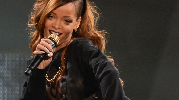 Rihanna cancela show da turnê Diamonds por causa de doença