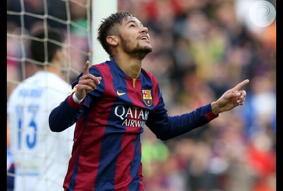 Neymar comemora seu gol marcado diante do Levante