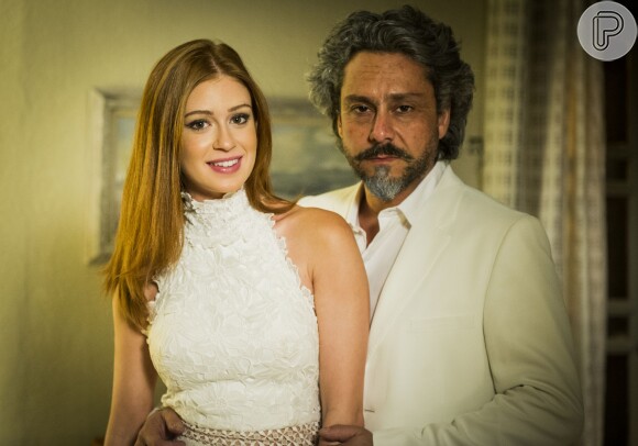 Em 'Império', Marina Ruy Barbosa interpreta Maria Isis, apaixonada por José Alfredo (Alexandre Nero)