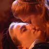 Rafaela (Paula Picarelli) e Clara (Alinne Moraes) deram beijo na novela 'Mulheres Apaixonadas'