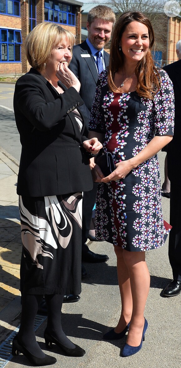Kate Middleton visitou o colégio The Willows Primary School, em Manchester, na Inglaterra, nesta terça-feira, 23 de abril de 2013