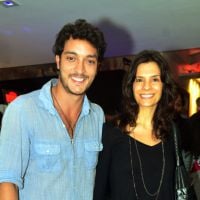 Helena Ranaldi termina namoro com o ator Allan Souza Lima, 20 anos mais novo