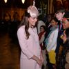 Kate Middleton exibe barriga de quase oito meses de gravidez