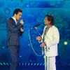 Luan Santana dividiu o palco com o rei Roberto Carlos no especial de fim de ano da Globo, em dezembro de  2014