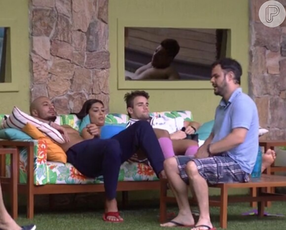 Fernando provocou Amanda nesta tarde de quarta-feira, 11 de março de 2015, na casa do 'Big Brother Brasil 15'