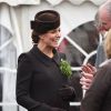 Kate Middleton esteve em Mons Barracks, Aldershot, na Inglaterra, onde visitou a guarda irlandesa durante os festejos do Saint Patrick's Day