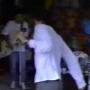 Wagner Moura canta e dança a música 'I Will Survive' em vídeo de 1995