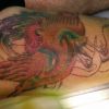 'Uma fênix para começar o trimestre com a perna direita', escreveu Latino ao compartilhar a foto de sua nova tatuagem no Instagram
