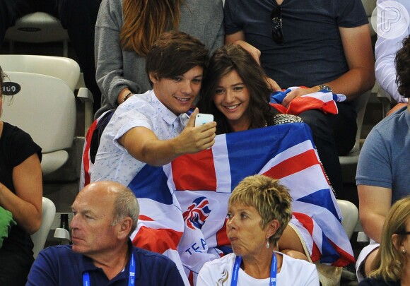 Louis Tomlinson, do 'One Direction', e Eleanor Calder já foram clicados assistindo aos jogos olímpicos de Londres