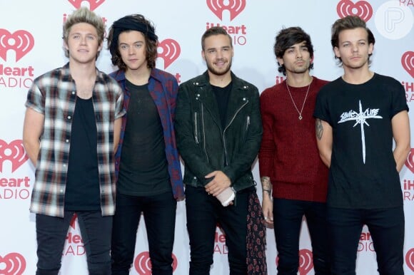 Louis Tomlinson é membro da banda teen 'One Direction', lançada em 201. Grupo já recebeu mais de 30 premiações