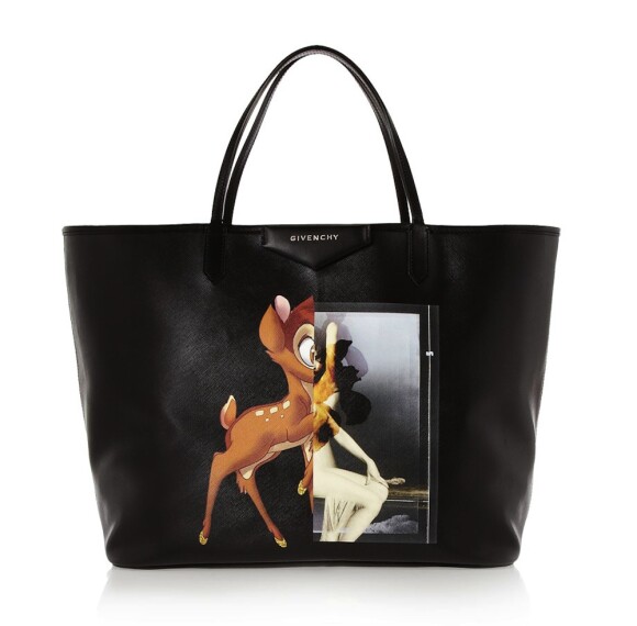 A bolsa Givenchy com a estampa do Bambi, usada por Flávia Alessandra, pode custar de R$ 2.000 e R$ 3.900