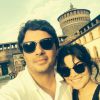 Em viagem romântica com o marido, Giuseppe: 'Amor'