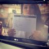Bruna Marquezine publica foto segurando 'claquete' de papel em gravação de 'Salve Jorge', em 7 de maio de 2013