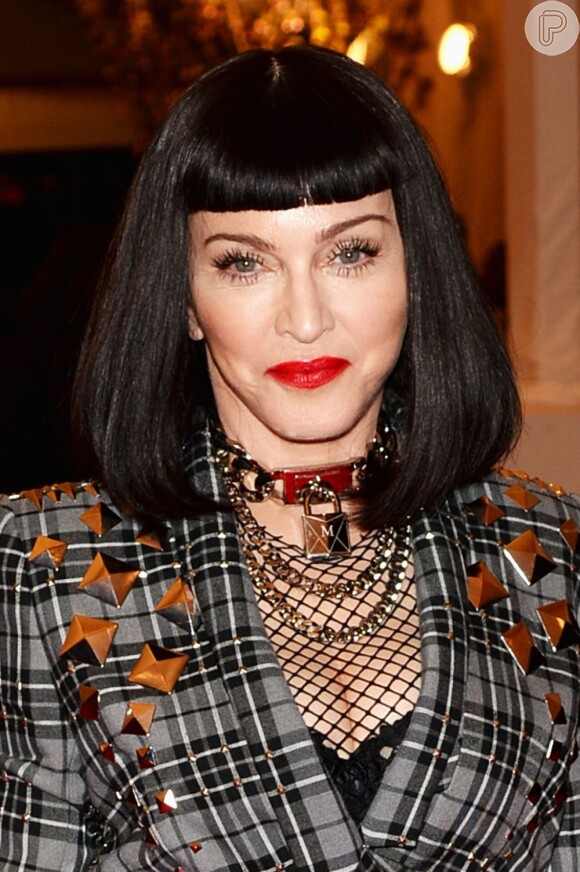 Madonna vendeu uma obra de arte no valor de U$ 7.2 milhões, que serão doados para a caridade, nesta quarta-feira, 8 de maio de 2013