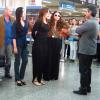 Claudia Raia, Giovanna Antonelli e Alexandre Nero gravam cena de 'Salve Jorge' no aeroporto