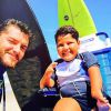 Klebber Toledo leva fã deficiente para surfar no Rio: 'Fofura demais'
