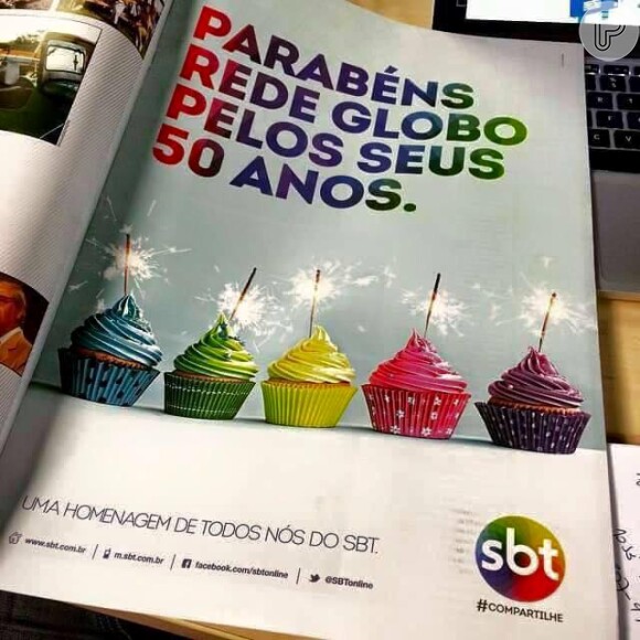 Silvio Santos pagou por um anúncio na revista 'Meio & Mensagem' para parabenizar a Globo pelos seus 50 anos: 'Uma homenagem de todos nós do SBT', dizia a mensagem