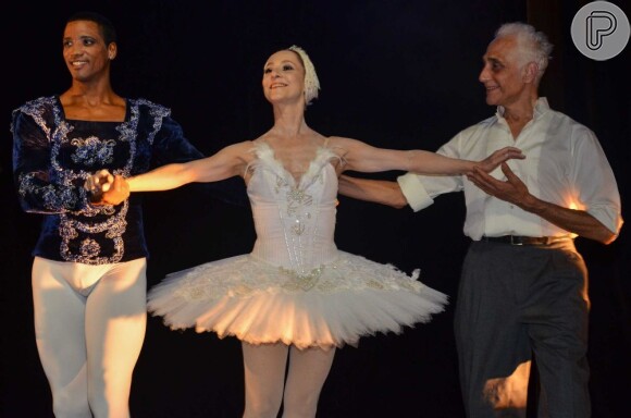 A bailarina Ana Botafogo é a estrela do espetáculo 'Cisnes'