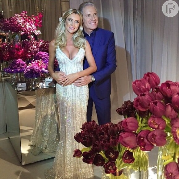 Roberto Justus e a ex-Aprendiz Ana Paula Siebert se casaram no Leopolldo Buffet, em São Paulo, nesta quinta-feira, 30 de abril de 2015