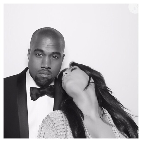 'Sexy' e 'para sempre' foram outras legendas escolhidas por Kim Kardashian para descrever as fotos com Kanye West