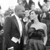 Kim Kardashian e Kanye West no tapete vermelho do Charles James: Beyond Fashion, em Nova York, poucos dias antes de se casarem, em maio de 2014