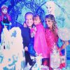 Rafaella Justus completou 5 anos vestida de princesa Anna, personagem principal do filme Frozen, produção também da Disney. A menina é filha de Roberto Justus e Ticiane Pinheiro e não tirava o sorriso do rosto durante a festa, que aconteceu em um buffet em São Paulo no dia 3 de agosto de 2014
