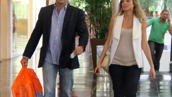Namorada de Luciano Szafir, Luhanna Melloni está grávida: 'Ele está feliz!'