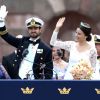 Segundo informações do 'Daily Mail', a princesa usou um vestido bordado com três tons de branco, feito pela designer sueca Ida Sjöstedt