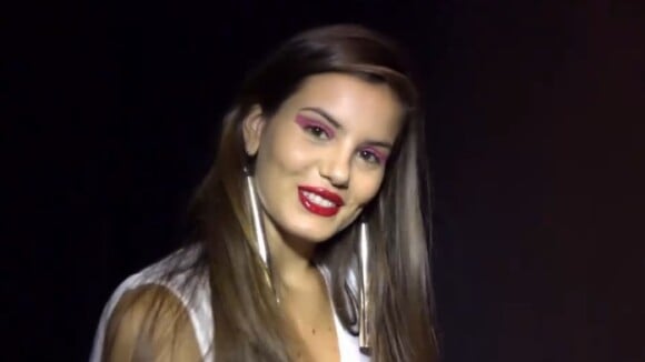 'Verdades Secretas': Camila Queiroz mostra bastidores do 1º desfile como Angel