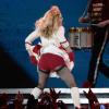 Madonna pergunta ao público se está gostosa