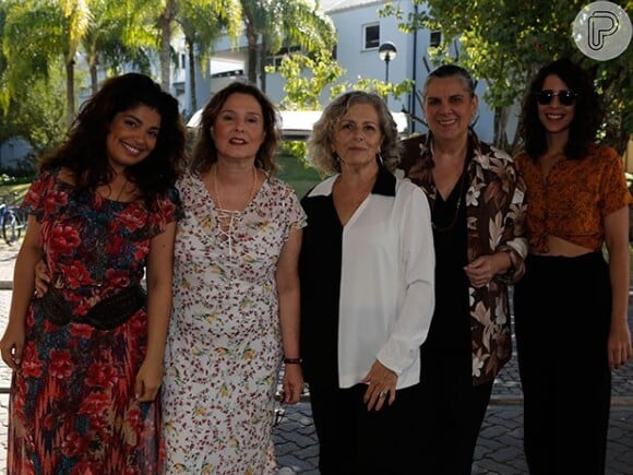 Irene Ravache e elenco na coletiva da novela 'Além do Tempo'