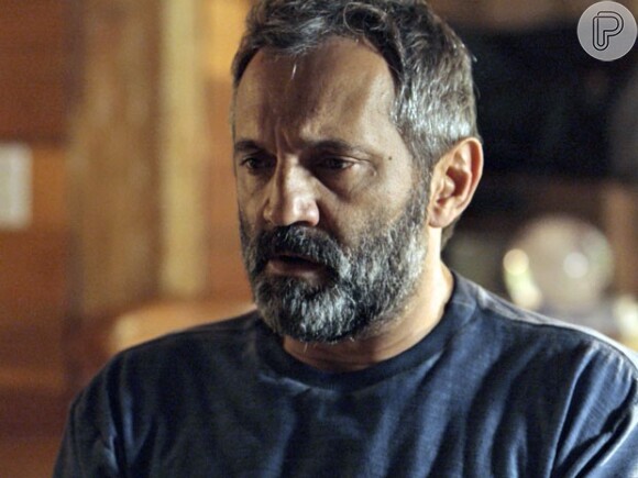 Miguel (Domingos Montagner) esclarece crime do pai e resolve lutar para reconquistar Lígia (Débora Duarte), em 'Sete Vidas', em 27 de junho de 2015