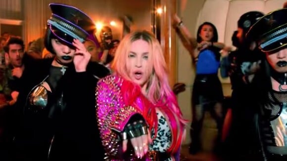 Madonna lança clipe com Katy Perry, Miley Cyrus, Beyoncé e mais famosos. Assista