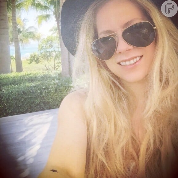 Avril Lavigne volta aos palcos no dia 25 de julho de 2015, quando fará show em Los Angeles, Estados Unidos