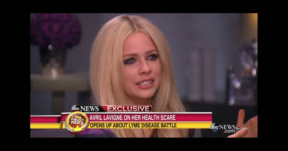 Avril Lavigne Chora Ao Falar Sobre Sua Doenca Vou Sair Dessa Recuperada Purepeople