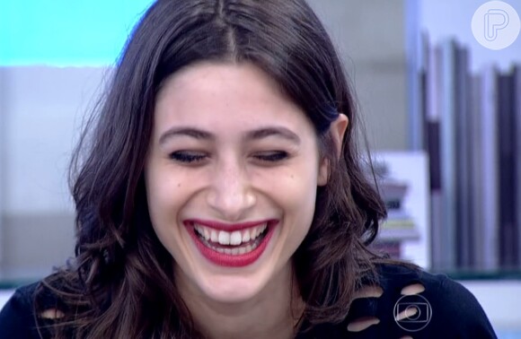 Luisa Arraes se divertiu com elogio de Fernanda Montenegro feito no 'Encontro com Fátima Bernardes' desta terça-feira, 30 de junho de 2015: 'Você é uma danadinha'