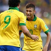 Neymar e Fred comemoram vitória da Seleção Brasileira: 'Vamos para a final'